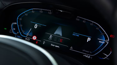 BMW iX3 gauge screen
